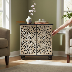 Bedside Cabinet, Living Area Decor Solid Wood Low Storage Cabinet,