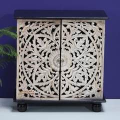 Bedside Cabinet, Living Area Decor Solid Wood Low Storage Cabinet,